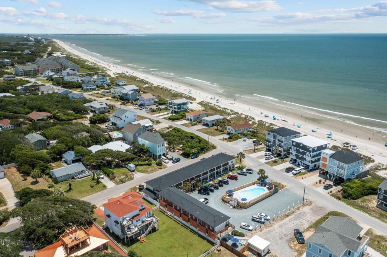 The Beach House At Oak Island By Carolina Resorts Exterior photo