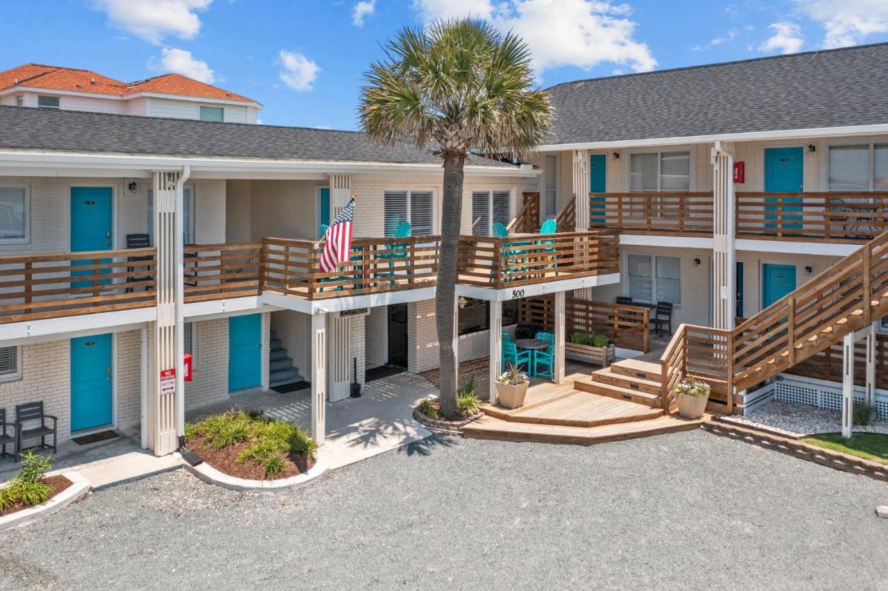 The Beach House At Oak Island By Carolina Resorts Exterior photo